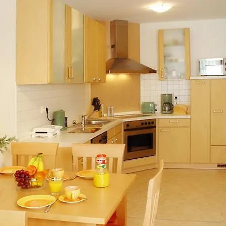 Apartment 57 2, Lindenweg 1 B