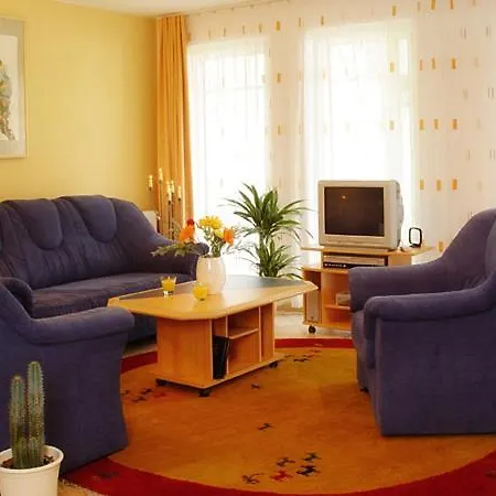 57 2, Lindenweg 1 B