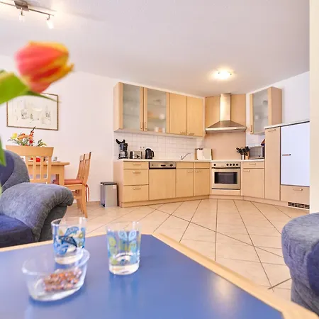 57 2, Lindenweg 1 B Karlshagen