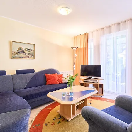 57 2, Lindenweg 1 B